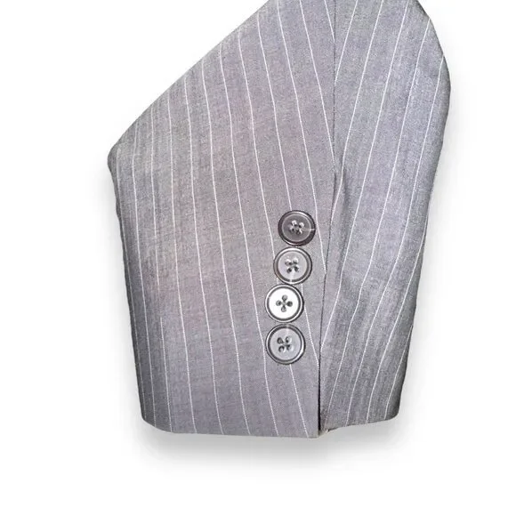 Samuelsohn Gable Gray Striped Super 130s Suit Size 44R